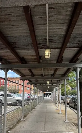 Scaffolding structure or worker icon